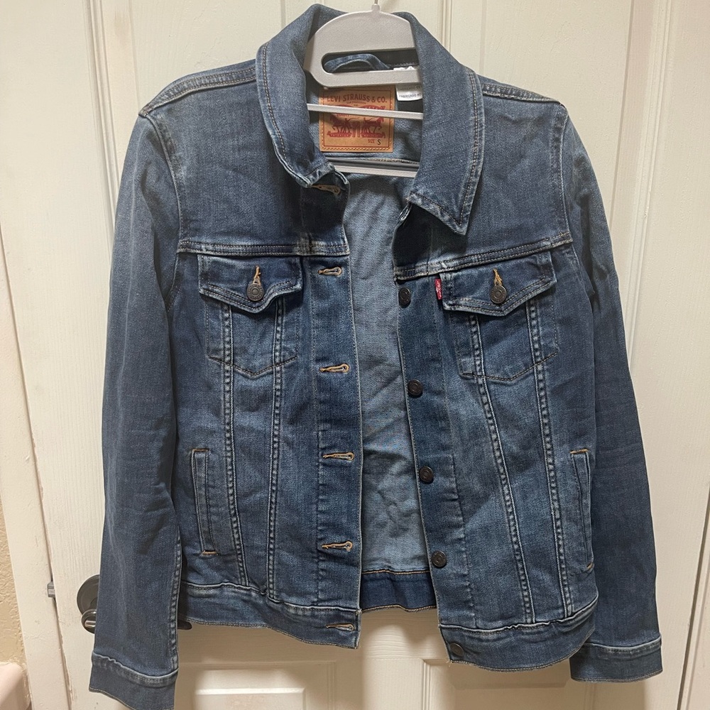 Women’s Levi’s Denim Jacket
